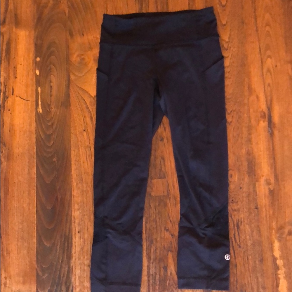 Lululemon cropped leggings